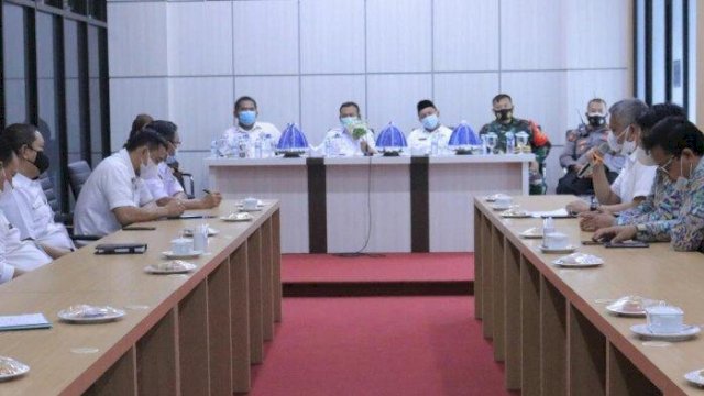 Rugikan Warga Takalar, Bupati Syamsari Kitta Ingin Hapus Pajak Penerangan Lampu Jalan