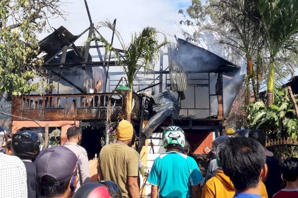 Gara-gara Goreng Pisang, Rumah Pensiunan Polisi di Jeneponto Sulsel Hangus