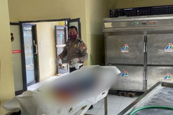 Freestyle Ugal-ugalan di Makassar Berujung Maut, Pemuda Tewas di Kolong Truk