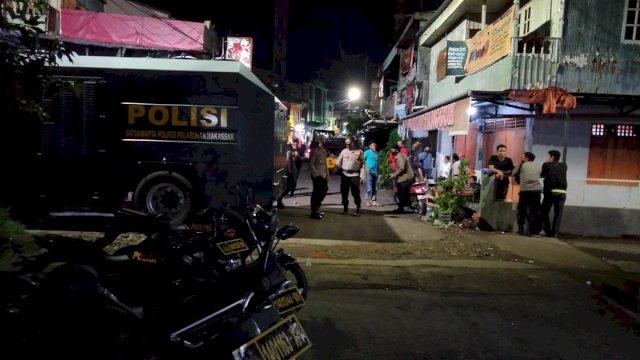 Tawuran Siang Sampai Malam di Makassar Telan Korban Nyawa dan Polisi Terluka