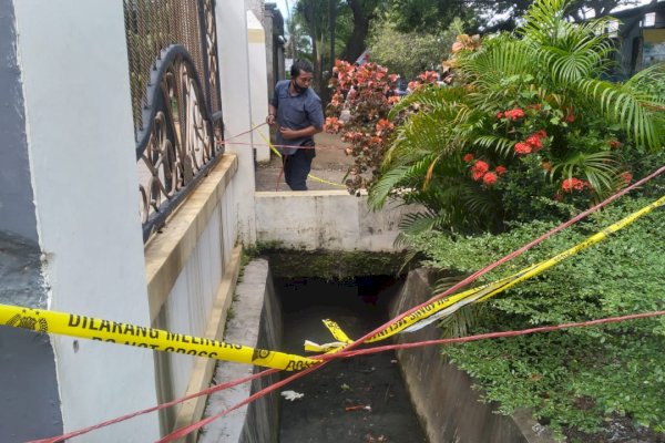 Warga Gowa Sulsel Geger Temukan Jasad Wanita Tanpa Identitas di Selokan Depan Rumah Mewah