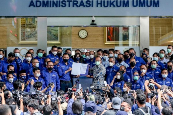 AHY Bareng Ketua Demokrat se-Indonesia Geruduk Kantor Menkumham, Perlawanan Pertama ke Moeldoko Cs