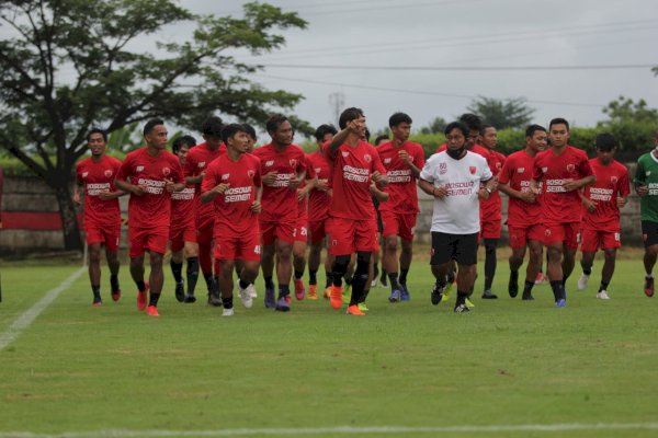 VIDEO Pemain Baru PSM Makassar Ikut Latihan Perdana Jelang Piala Menpora