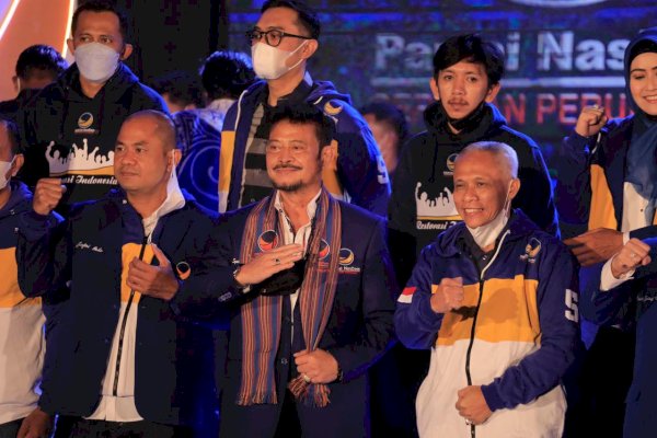 Rakorwil DPW NasDem Sulsel, Syahban Sammana dan Aska Mappe Diperkenalkan Sebagai Kader