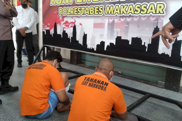 Polisi Ringkus Kakak Adik Pengedar Narkoba di Makassar, Satu Orang Terpaksa Ditembak