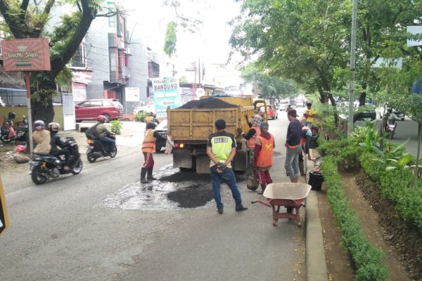 Jokowi Datang, Jalan Hertasning Makassar Diperbaiki, Kini Bebas Lubang