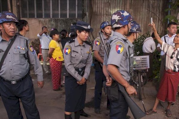 Warga Myanmar Balas Dendam, Ogah Kuburkan Jenazah Polisi