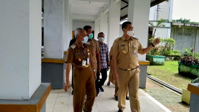 Bupati Pangkep M Yusran Lologau dan Wakil Syahban Sammana