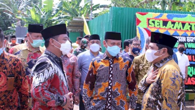 Bupati Syamsari hingga Plt Gubernur Datang Resmikan Ponpes Mahyajatul Qurra Takalar&nbsp;
