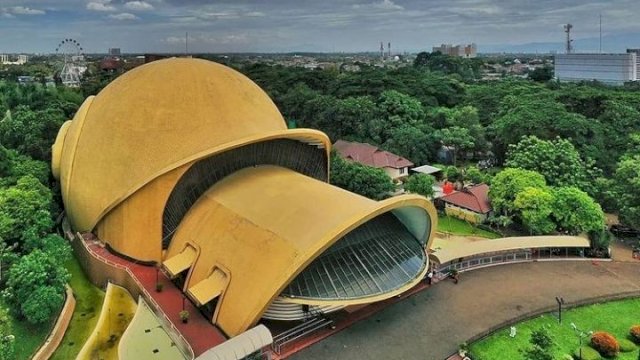 Ambil Alih Pengelolaan TMII, Pemerintah Serahkan ke Pihak BUMN Pariwisata