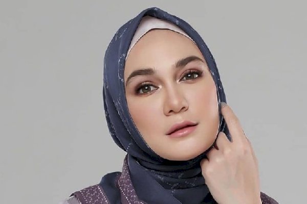 Intip Penampilan Luna Maya Pakai Hijab yang Bikin Adem, Netizen: Masya Allah Cantiknya!