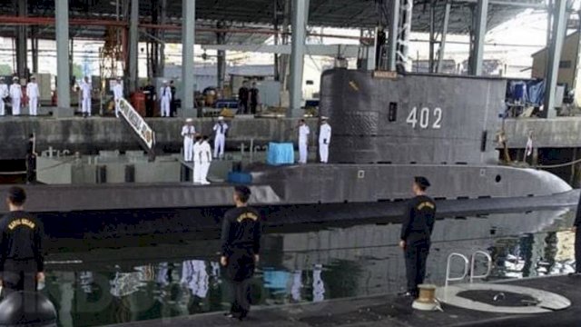 Penuh Tawa dan Senyum, Potret 53 ABK KRI Nanggala-402 Sebelum Tenggelam