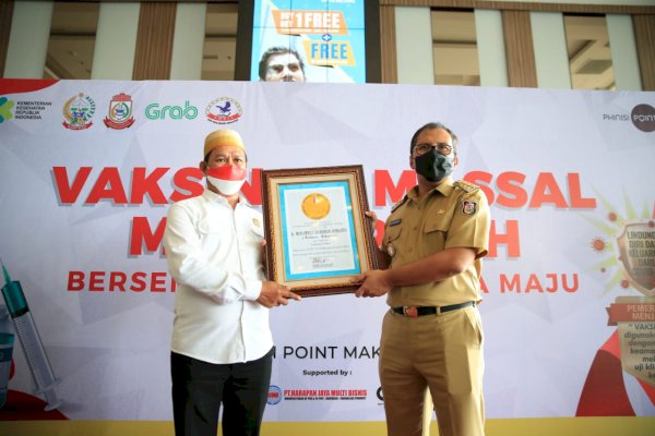 Sukses Bikin Vaksin Jadi Menyenangkan, Festival Vaksinasi Pemkot Makassar Dapat Penghargaan