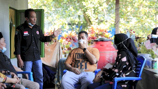 Bupati Yusran dan Istri Sambangi Rumah Duka Korban Tenggelam