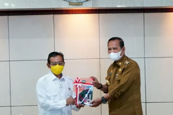 Pemkab Luwu Serahkan Laporan Keuangan 2020 ke BPK