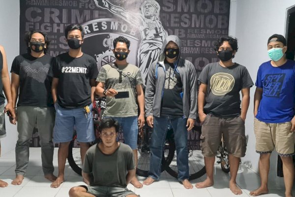 Kisah Sopir Bus di Pinrang Sulsel Beri Hadiah Anting Emas untuk Sang Istri, Endingnya Dijebloskan ke Penjara