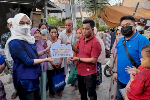 DPD NasDem Kota Makassar Berikan Bantuan untuk Korban Kebakaran di Bontoduri