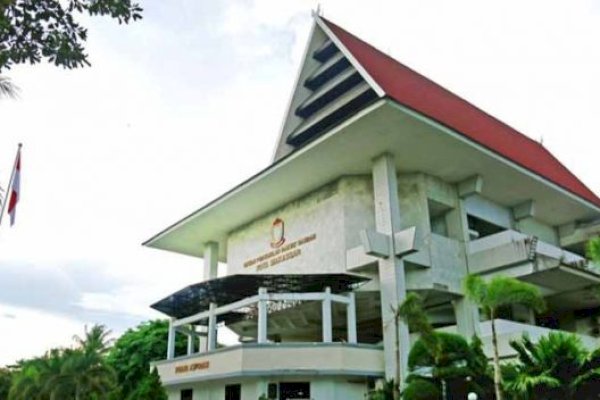 Jangan Terulang, Pemkot Makassar Harus Antisipasi Persoalan PPDB 2021