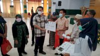 Bupati Pangkep Yusran Lalogau Serahkan Langsung Ganti Rugi Lahan Pembangunan Jalur Kereta Api di 3 Desa