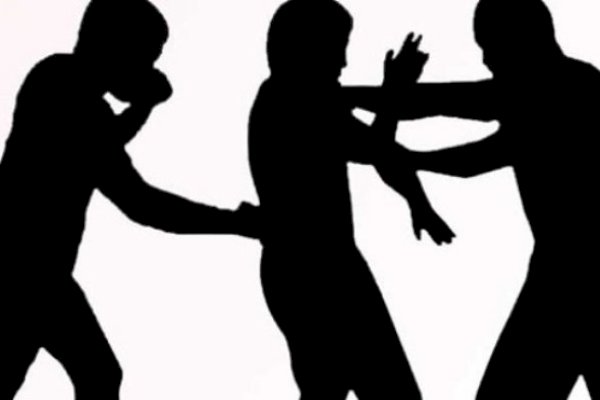 Anarkisnya Pengantar Jenazah di Makassar Terobos Tol, Ditegur Malah Pukul Petugas