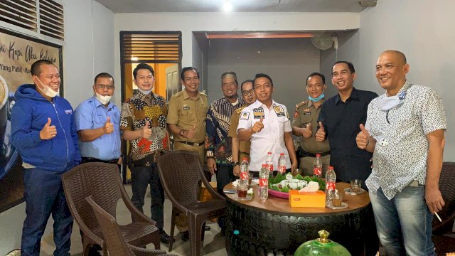 Wakil Ketua DPRD Sulsel dan Ketua DPRD Makassar Hadiri Launching Warkop RR Malangngere