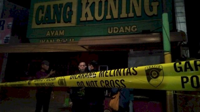 Rumah Makan Cang Kuning di Gowa, Sulsel yang terbakar.