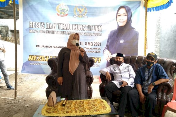 Rezki Lutfi Janji Kawal Aspirasi Pelatihan UMKM Bagi Ibu-ibu dan Perbaikan Jalan ke DPRD Sulsel