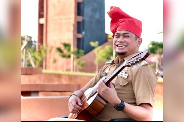 Adnan Purichta Ichsan Jabat Sekjen, Apkasi Dipimpin Paket Bupati Milenial