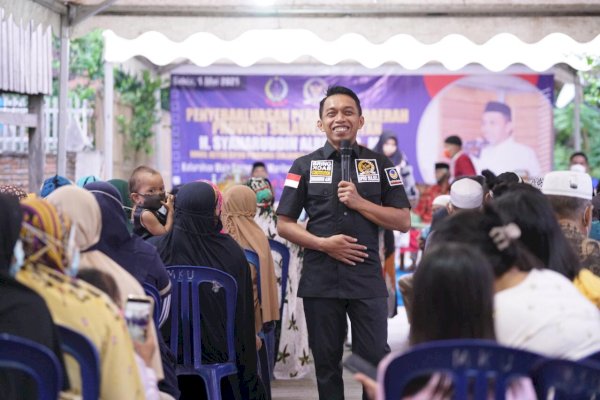 Temui Petani di Sidrap, Politisi NasDem Syaharuddin Alrif Janji Tambah dan Percepat Penyaluran Pupuk Bersubsidi