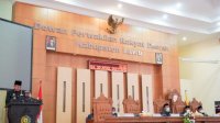 Bupati Luwu Basmin Mattayang Menyampaikan Pendapat Atas Ranperda Inisiatif DPRD