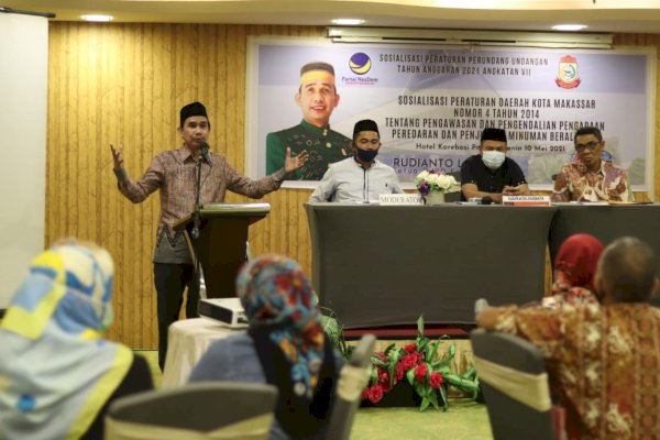 Bahas Perda Minol dan Pengawasannya, Ketua DPRD Makassar Rudianto Duduk Semeja dengan Jufri Pabe