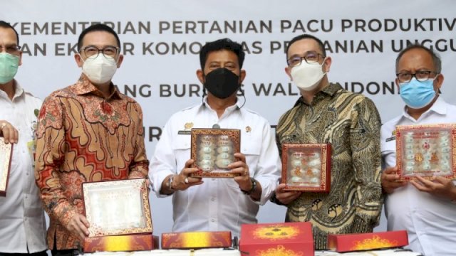 Pacu Ekspor Sarang Burung Walet, SYL Kunjungi Rumah Prosesing di Jawa Timur