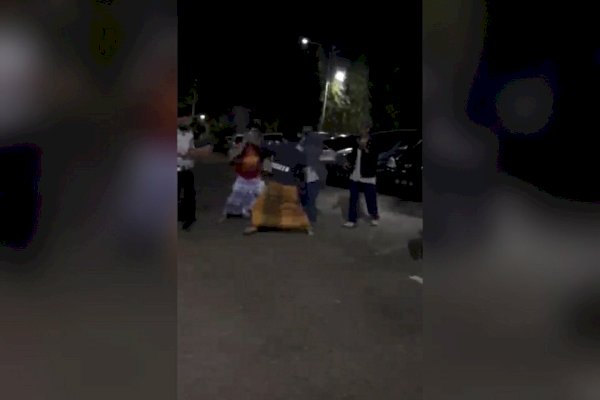 Video Viral Halaman Masjid Jadi Arena Adu Jotos 2 Pria di Soppeng, Diduga Urusan Asmara