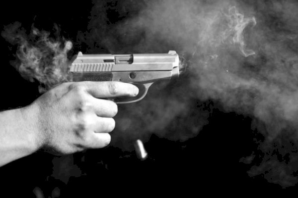 Supir Taxi Online Dikeroyok 4 Begal, Ditembak 10 Kali Tak Mempan, Pelaku Lari Ketakutan