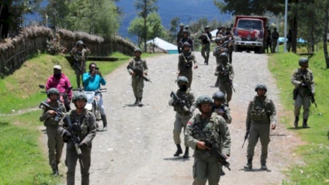 Lumpuhkan 3 Anggota KKB, Polri: Mereka Kian Terdesak