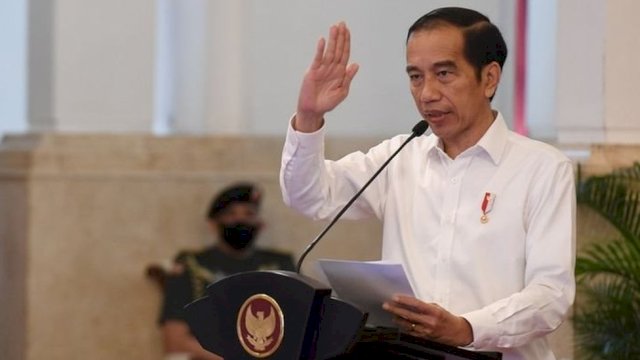 Presiden Jokowi.