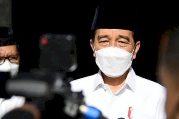 Top, Aksi Keren Jokowi Diacungi Jempol dari Muhammadiyah