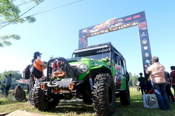 Lepas Peserta South Celebes ORX 7th, Plt Gubernur Sulsel Minta Laporkan Daerah Terisolir Sulsel