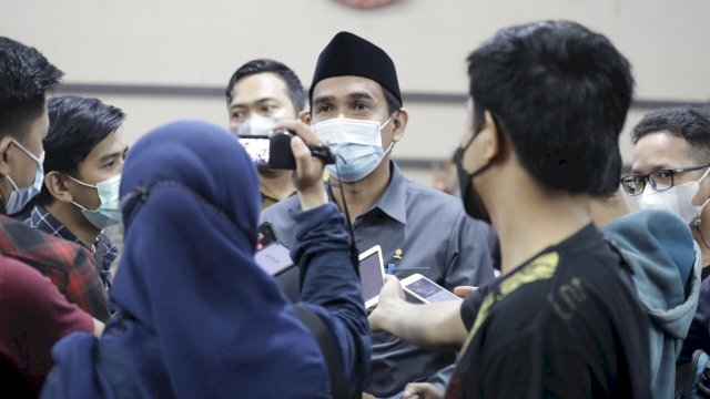 PPDB Makassar 2021, Ketua DPRD Rudianto Puji Langkah Cepat Pemkot Antisipasi Persoalan