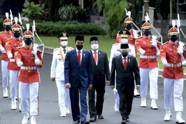 Jokowi Lantik Rusdi Mastura &#8211; Ma&#8217;mun Amir Jadi Gubernur dan Wagub Sulteng di Istana