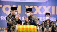 Tutup STQH XXXII, Plt Gubernur Sulsel : Penghafal Al-Qur&#8217;an Kebanggaan Orang Tua dan Modal Dunia Akhirat