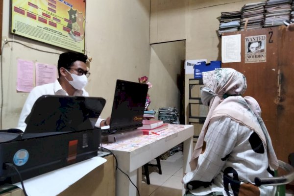 Lewat Rekaman CCTV yang Viral, Polisi Ungkap Komplotan Ibu-ibu Pencopet di Mal Makassar