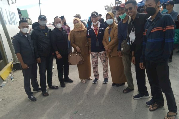 Wabup Pangkep Kunjungi Wilayah Pulau, Pantau Langsung Program Yankes Bergerak