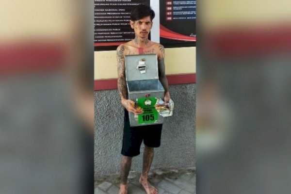Pria Bertato Sekujur Tubuh Curi Kotak Amal Masjid Agung Syekh Yusuf Gowa