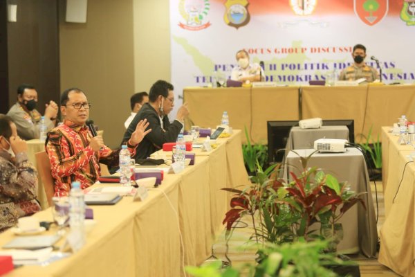 Jadi Pembicara di FGD Lemhanas, Danny Kenang Kemenangan Kotak Kosong