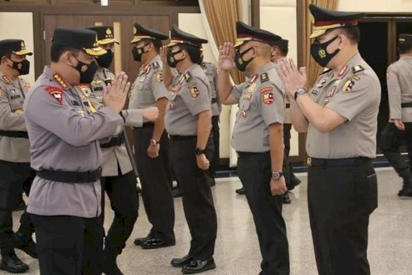 Mutasi di Polda Sulsel, Wakapolda Dijabat Kombes Pol Patoppoi