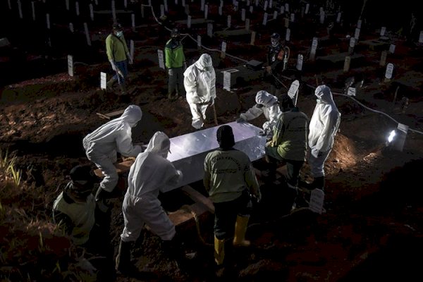 Melarikan Diri, Pasien Covid-19 Ditemukan Meningal di Dalam Selokan