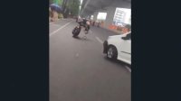 Polisi Cari Pemotor Freestyle Tabrak Mobil dan Kecelakaan di Jalan AP Pettarani Makassar