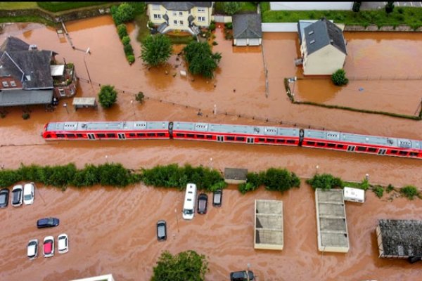 Banjir Bandang Tewaskan 92 Orang di Jerman dan Belgia