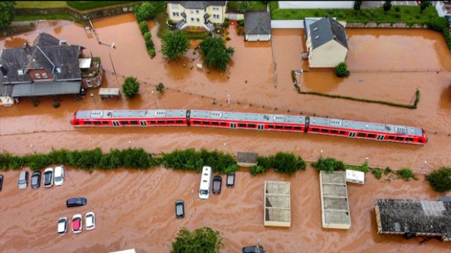 Banjir Bandang Tewaskan 92 Orang di Jerman dan Belgia